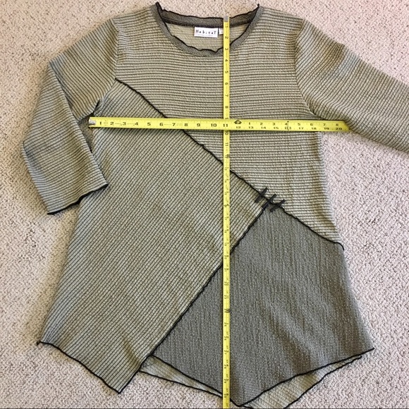 Habitat tunic top with asymmetrical lines and hem - Picture 6 of 7